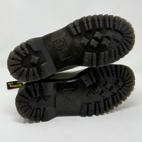 Dr. Martens White Jadon Platform Boots Women’s Size US 8 EU 39 - Picture 12 of 15